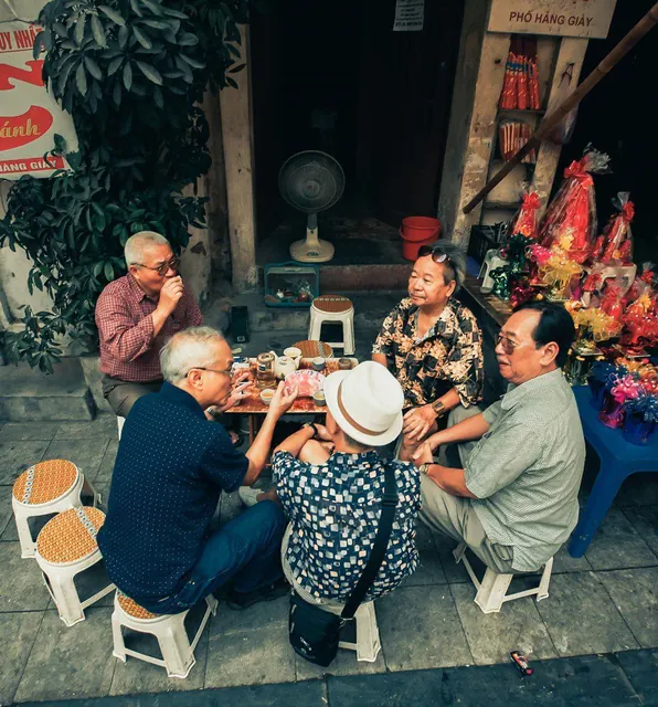 What’s the difference between Vietnamese and Chinese tea culture?